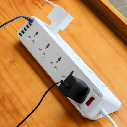 LDNIO SC10610 30W 6-Port USB Charger Power Strip