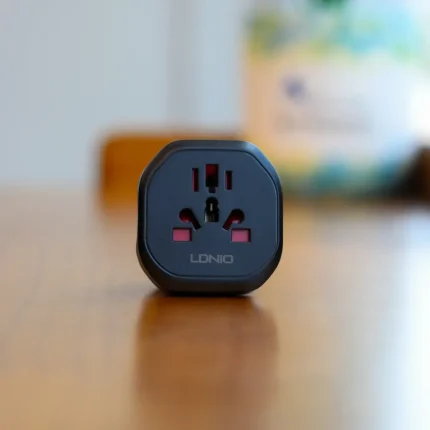LDNIO Travel Adapter Conversion Socket Z7