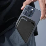 WiWU Mag Wallet Pro Magnetic Card Holder with Stand MW-003